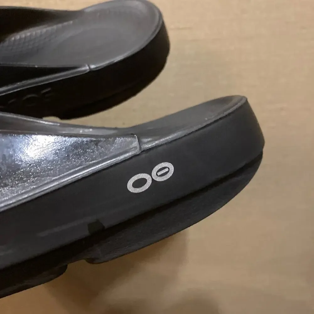 Oofos Flip Flop Sandals Black Rubber Women's 10